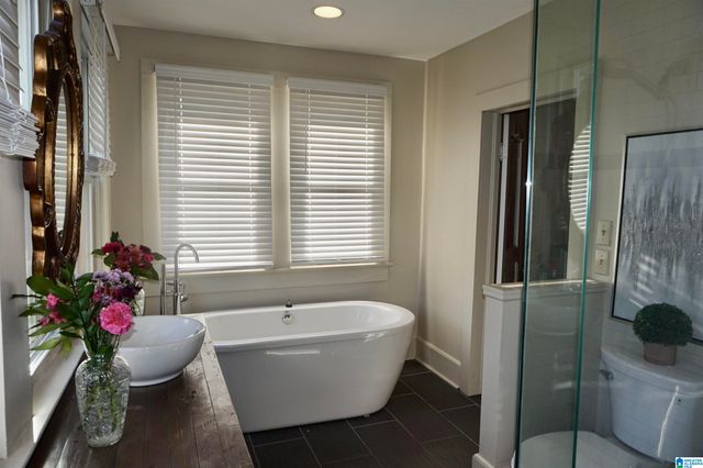 506 4TH STREET SE, Cullman, AL 35055