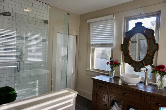 506 4TH STREET SE, Cullman, AL 35055