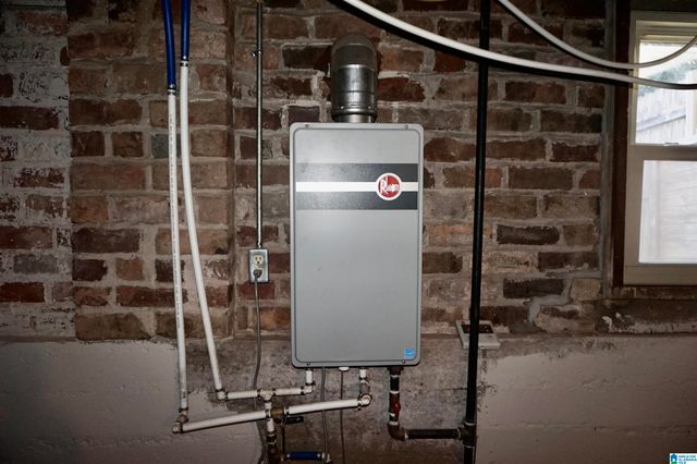 506 4TH STREET SE, Cullman, AL 35055