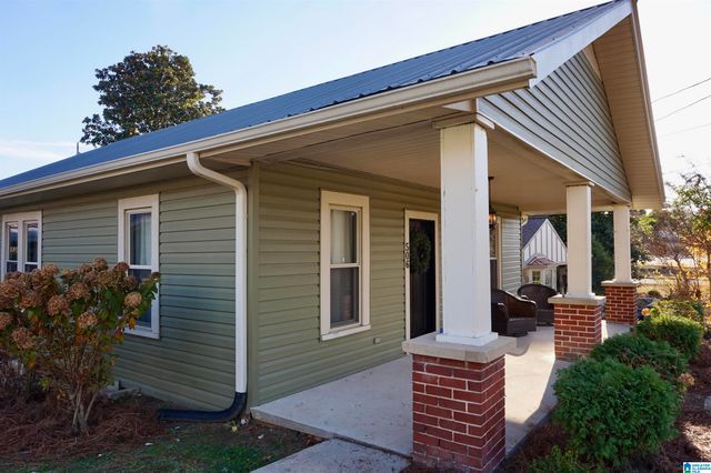 506 4TH STREET SE, Cullman, AL 35055