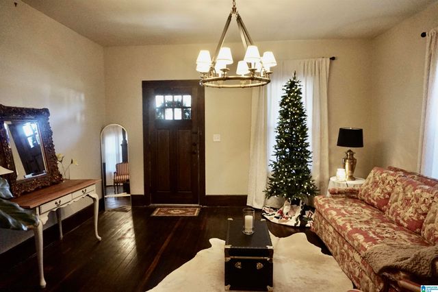 506 4TH STREET SE, Cullman, AL 35055