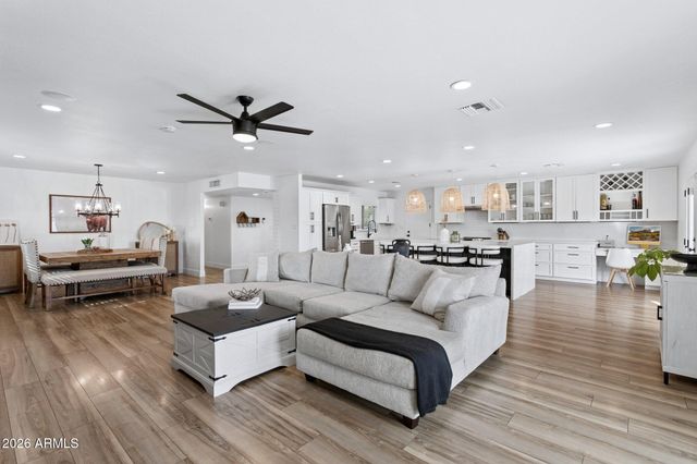 1715 W Orchid Lane, Phoenix, AZ 85021