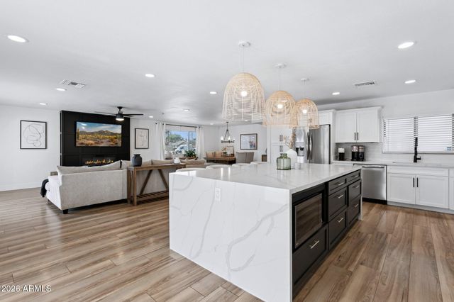 1715 W Orchid Lane, Phoenix, AZ 85021