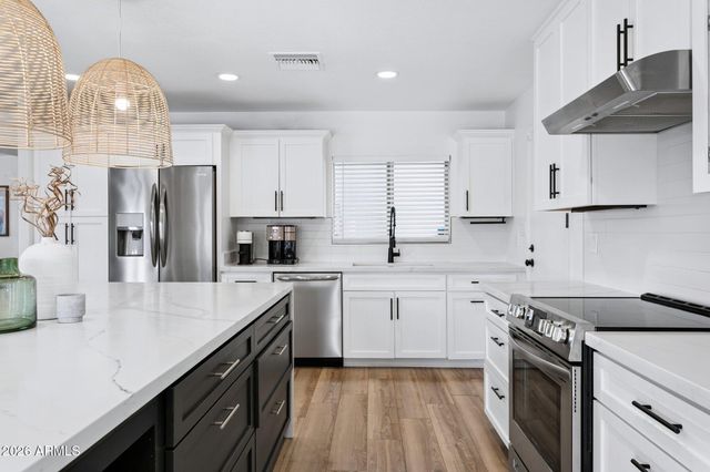 1715 W Orchid Lane, Phoenix, AZ 85021