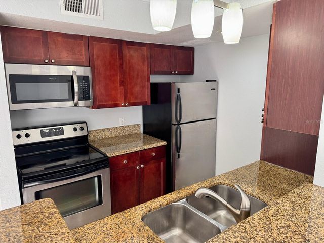 5128 CONROY ROAD 723, Orlando, FL 32811