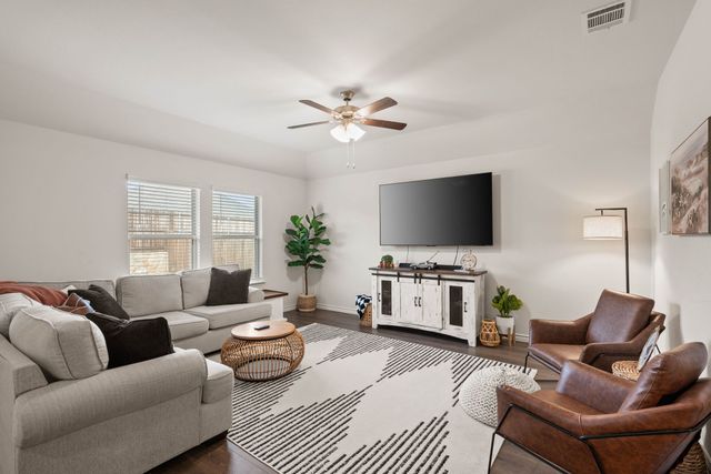 624 Willow View Way, Princeton, TX 75407