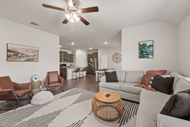 624 Willow View Way, Princeton, TX 75407