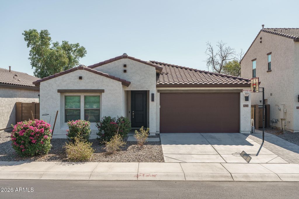 7817 N 86TH Lane, Glendale, AZ 85305 — exterior