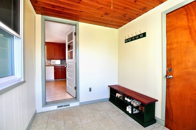 106 Cherry Street, Agawam, MA 01030