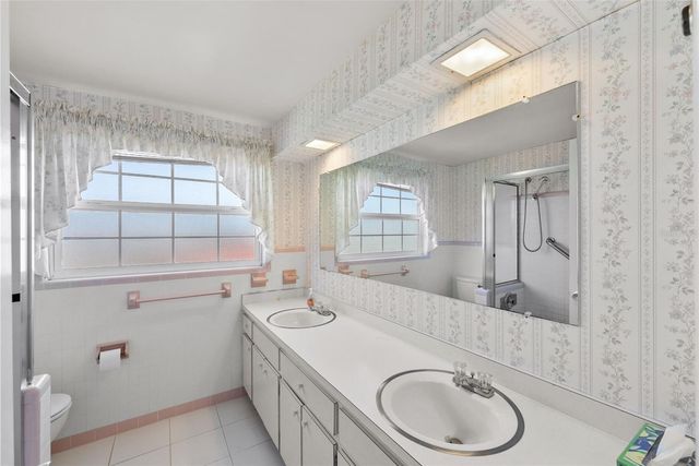 1353 EASTFIELD DRIVE, Clearwater, FL 33764