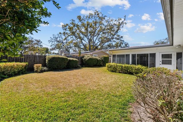 1353 EASTFIELD DRIVE, Clearwater, FL 33764