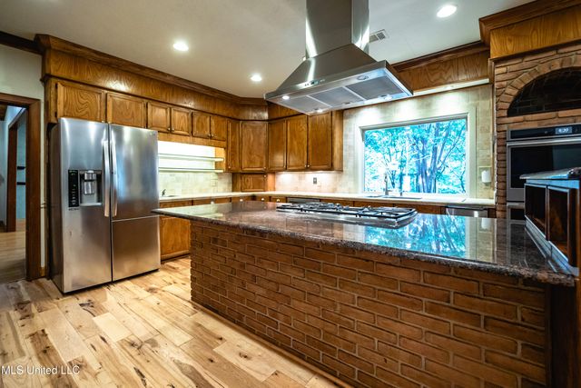 6147 Wirtz Road, Flowood, MS 39232