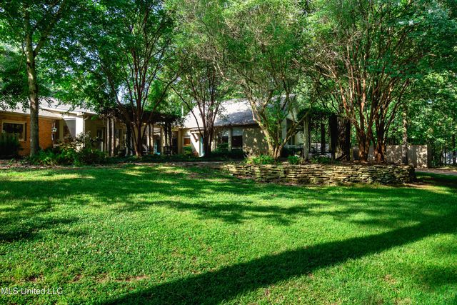 6147 Wirtz Road, Flowood, MS 39232