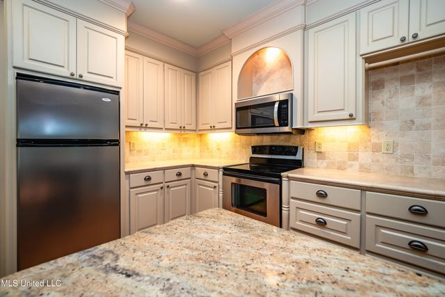 6147 Wirtz Road, Flowood, MS 39232