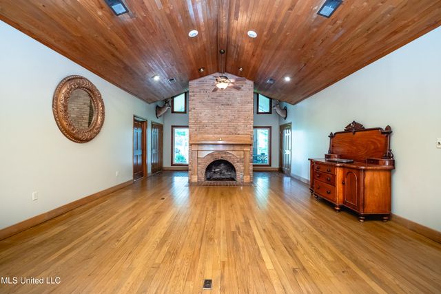 6147 Wirtz Road, Flowood, MS 39232