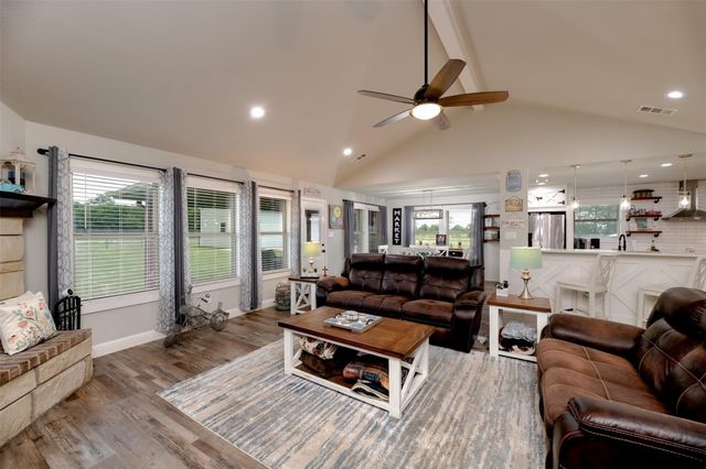 220 Hidden Meadow Trail, Leonard, TX 75452