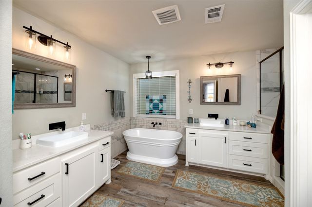 220 Hidden Meadow Trail, Leonard, TX 75452