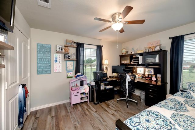 220 Hidden Meadow Trail, Leonard, TX 75452