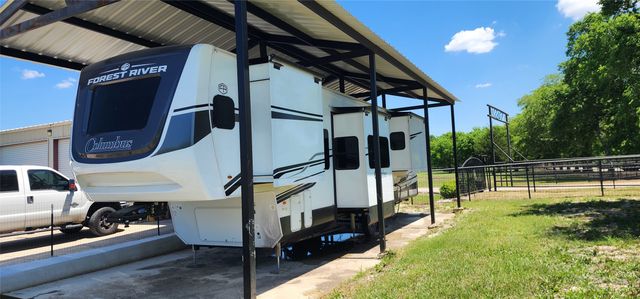 220 Hidden Meadow Trail, Leonard, TX 75452