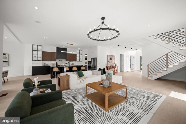 3126 WESTLEY RD, Falls Church, VA 22042