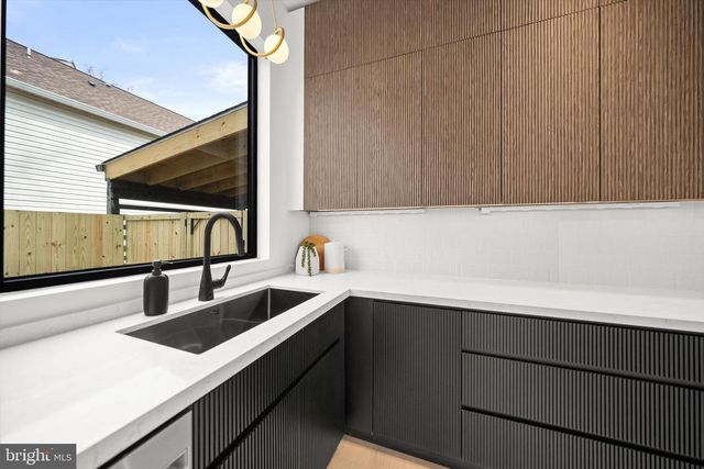 3126 WESTLEY RD, Falls Church, VA 22042