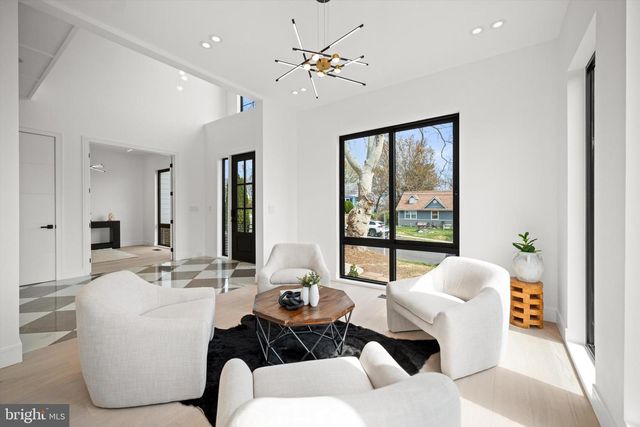 3126 WESTLEY RD, Falls Church, VA 22042