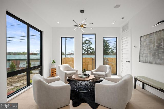 3126 WESTLEY RD, Falls Church, VA 22042