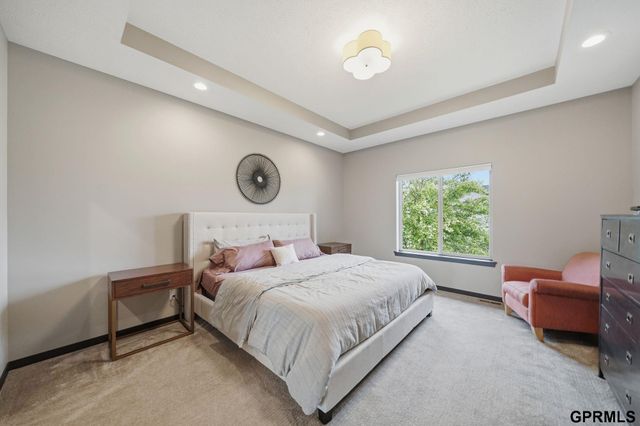 9400 S 31 Street, Lincoln, NE 68516
