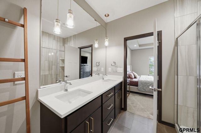 9400 S 31 Street, Lincoln, NE 68516
