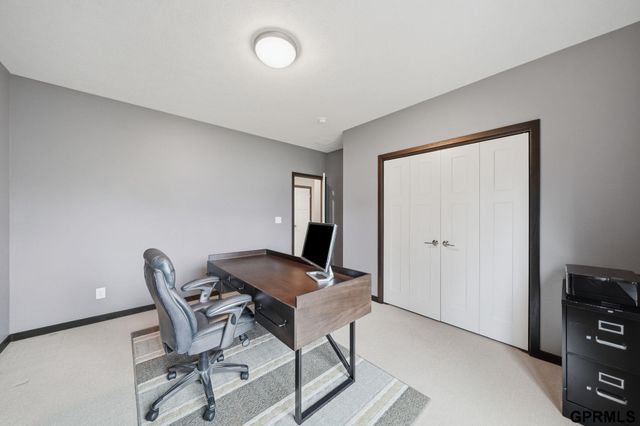 9400 S 31 Street, Lincoln, NE 68516