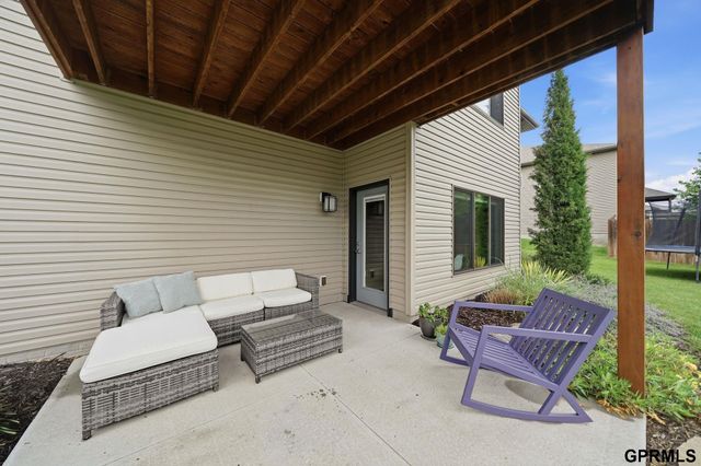 9400 S 31 Street, Lincoln, NE 68516
