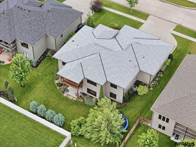 9400 S 31 Street, Lincoln, NE 68516