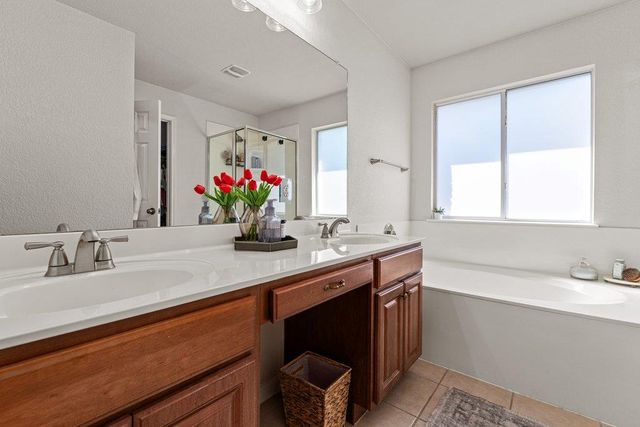 3804 Hidden Lake XING, Pflugerville, TX 78660