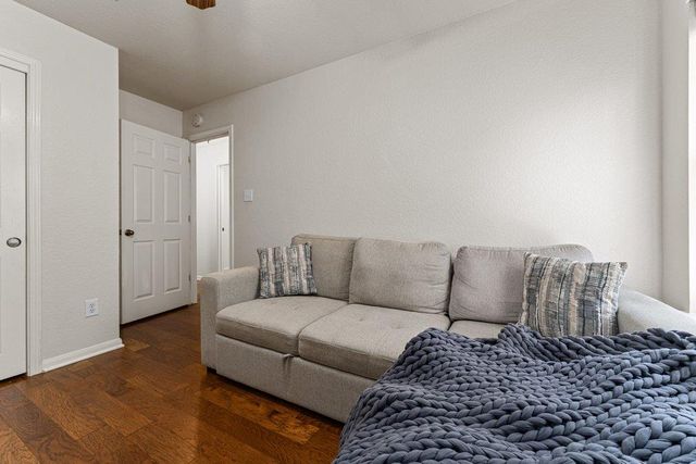 3804 Hidden Lake XING, Pflugerville, TX 78660