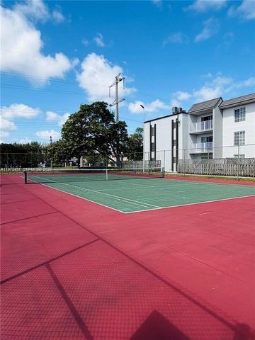 5122 NW 79th Ave 304, Doral, FL 33166