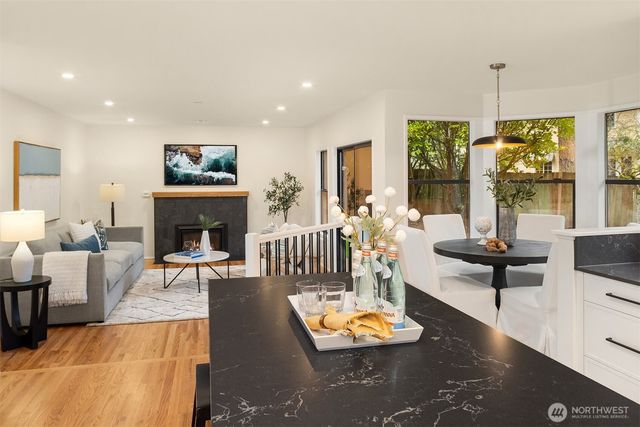 14106 177th Court NE, Redmond, WA 98052