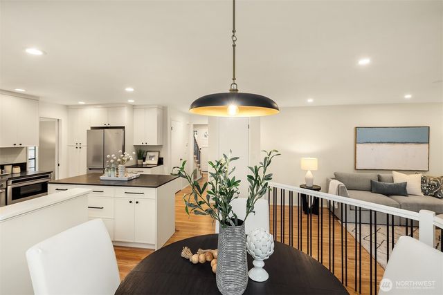 14106 177th Court NE, Redmond, WA 98052