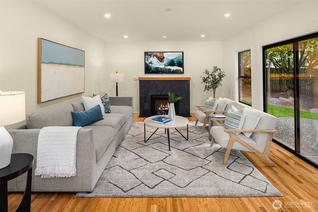 14106 177th Court NE, Redmond, WA 98052