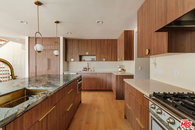 12220 Benmore Terrace, Los Angeles, CA 90049