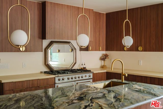 12220 Benmore Terrace, Los Angeles, CA 90049