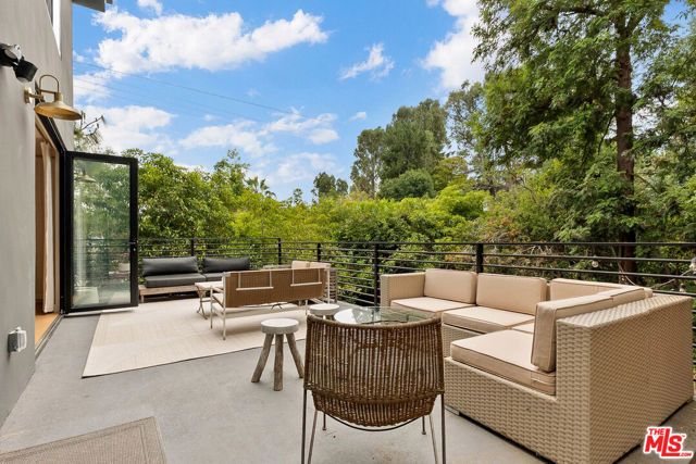12220 Benmore Terrace, Los Angeles, CA 90049