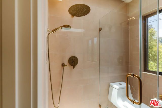 12220 Benmore Terrace, Los Angeles, CA 90049