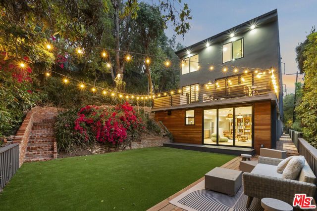12220 Benmore Terrace, Los Angeles, CA 90049