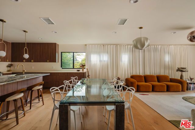 12220 Benmore Terrace, Los Angeles, CA 90049