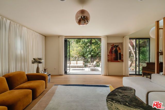 12220 Benmore Terrace, Los Angeles, CA 90049