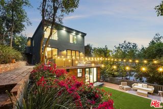 12220 Benmore Terrace, Los Angeles, CA 90049