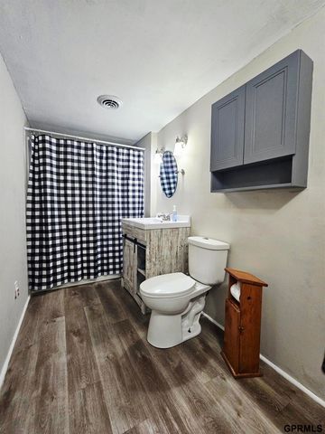 201 O Street, Aurora, NE 68818