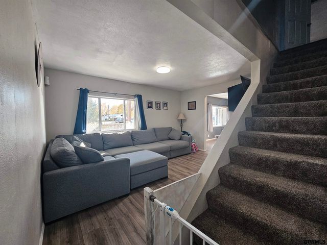 201 O Street, Aurora, NE 68818