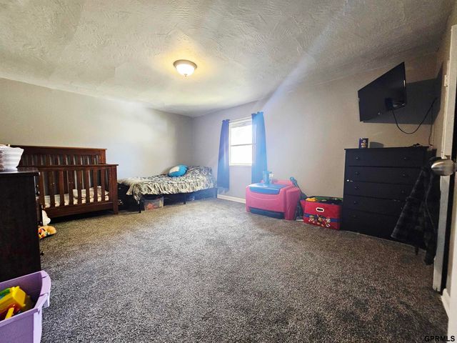 201 O Street, Aurora, NE 68818