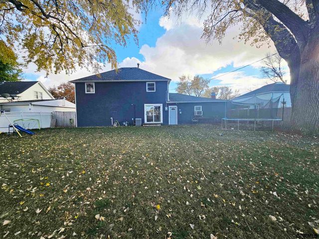 201 O Street, Aurora, NE 68818